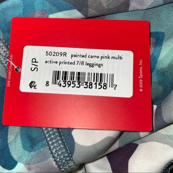 NEW Spanx 7/8 Booty Boost Collection 7/8 Painted Camo Multicolored Leggings NWT - Picture 7 of 13